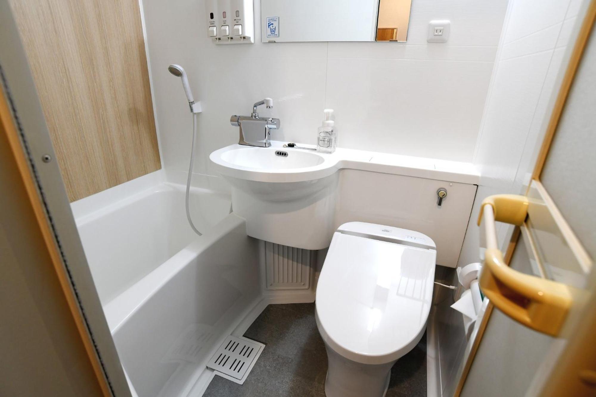 R&B Hotel Otsuka Eki Kitaguchi - Vacation Stay 40488V Tokyo prefektur Exteriör bild