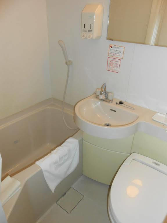 R&B Hotel Otsuka Eki Kitaguchi - Vacation Stay 40488V Tokyo prefektur Exteriör bild